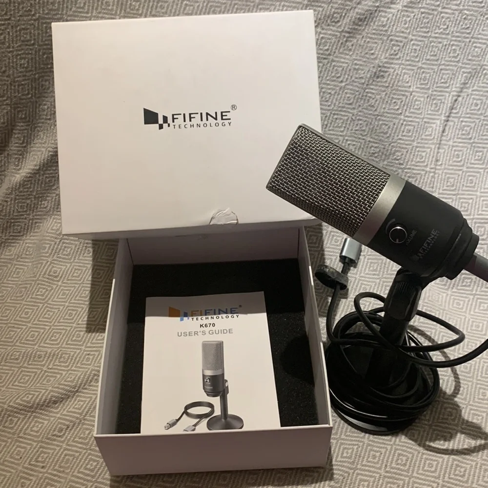 Fifine podcast microphone - model K670